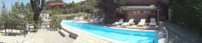 Zeus-Village οικισμός φινλανδικών chalet με πισίνες & γυμναστήριο